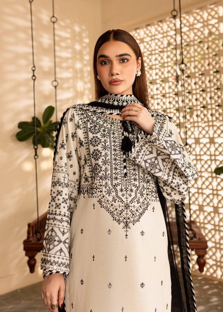 3 Pcs Stitched Suit - Embroidered Cotton Fabric